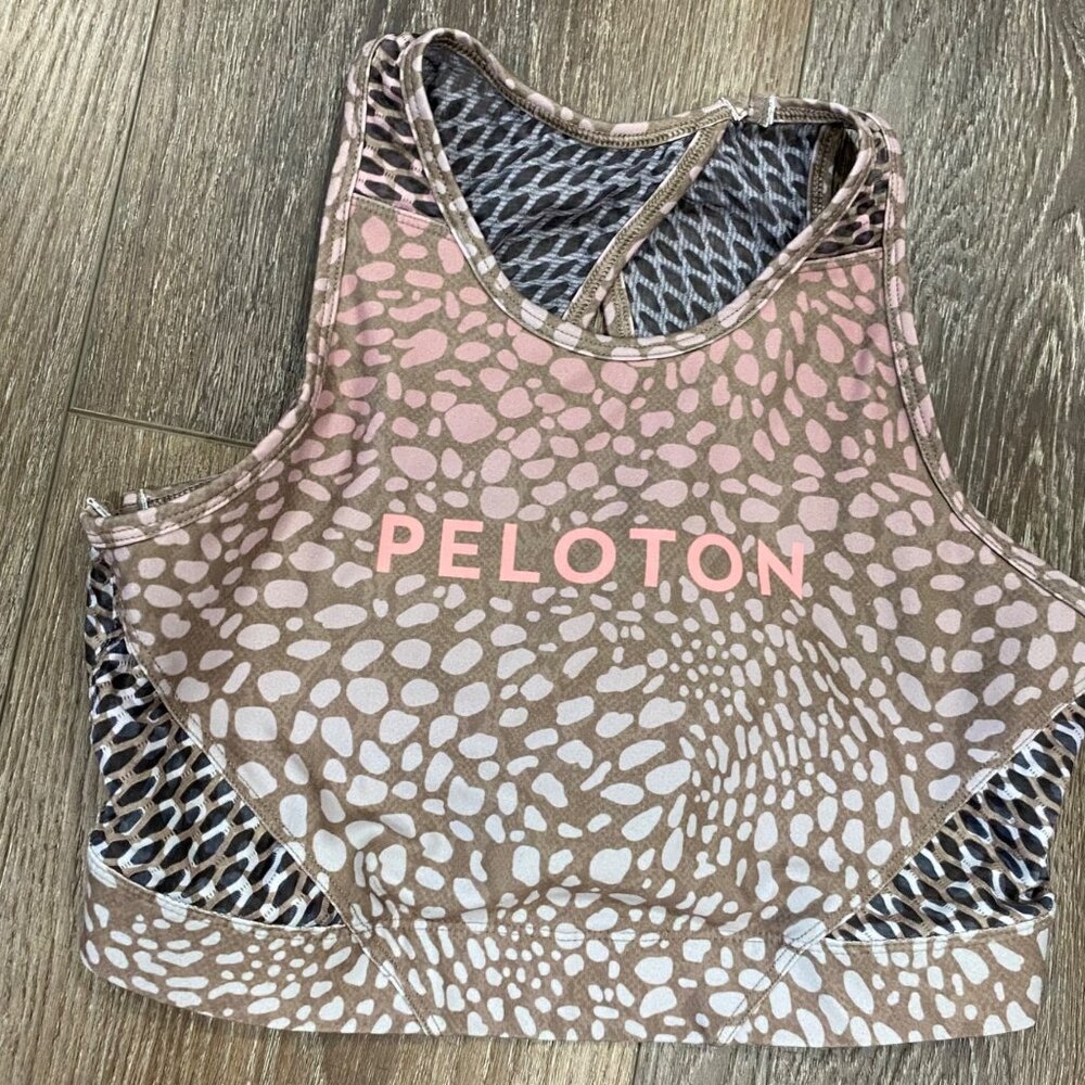 Peloton Leopard Print Mesh Racerback Sports Bra With Unique Keyhole Design NWOT